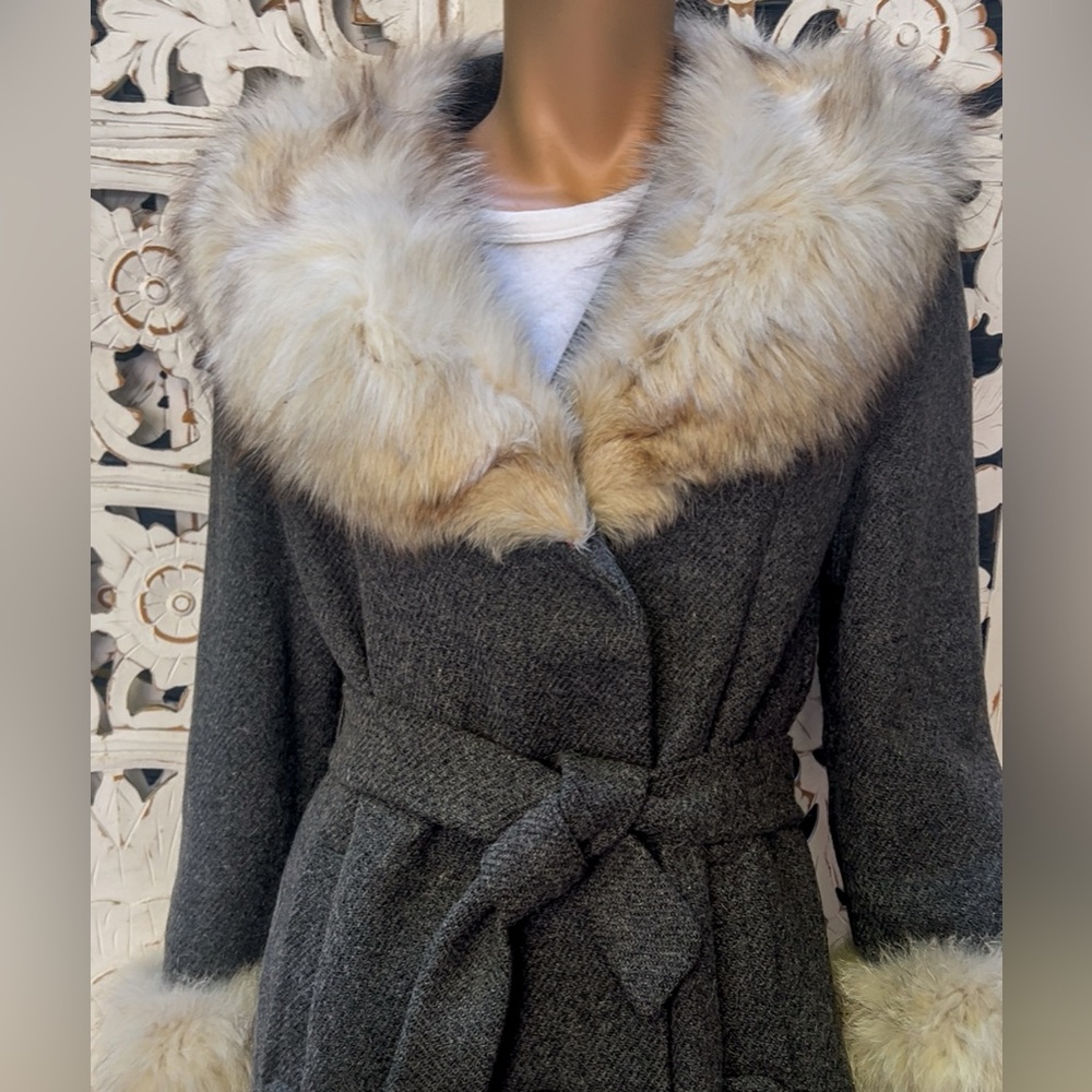 Vintage wool Penny Lane coat with tie and fur collar and cuffs. Union made.